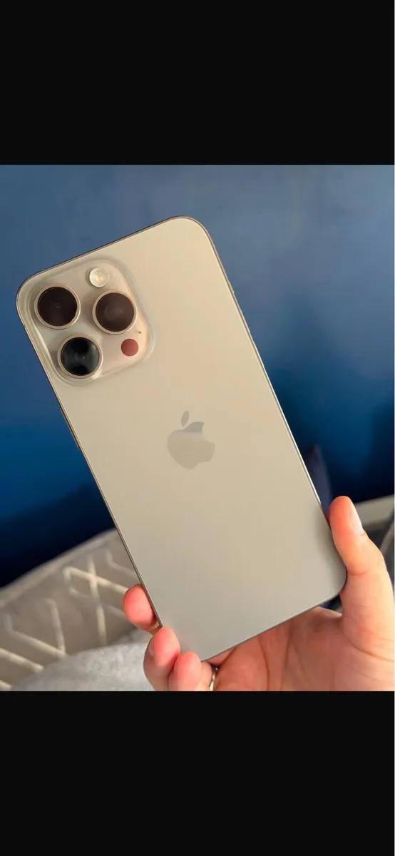 iPhone 15 Pro Max 256GB Natural Titanium Unlocked - Image 1