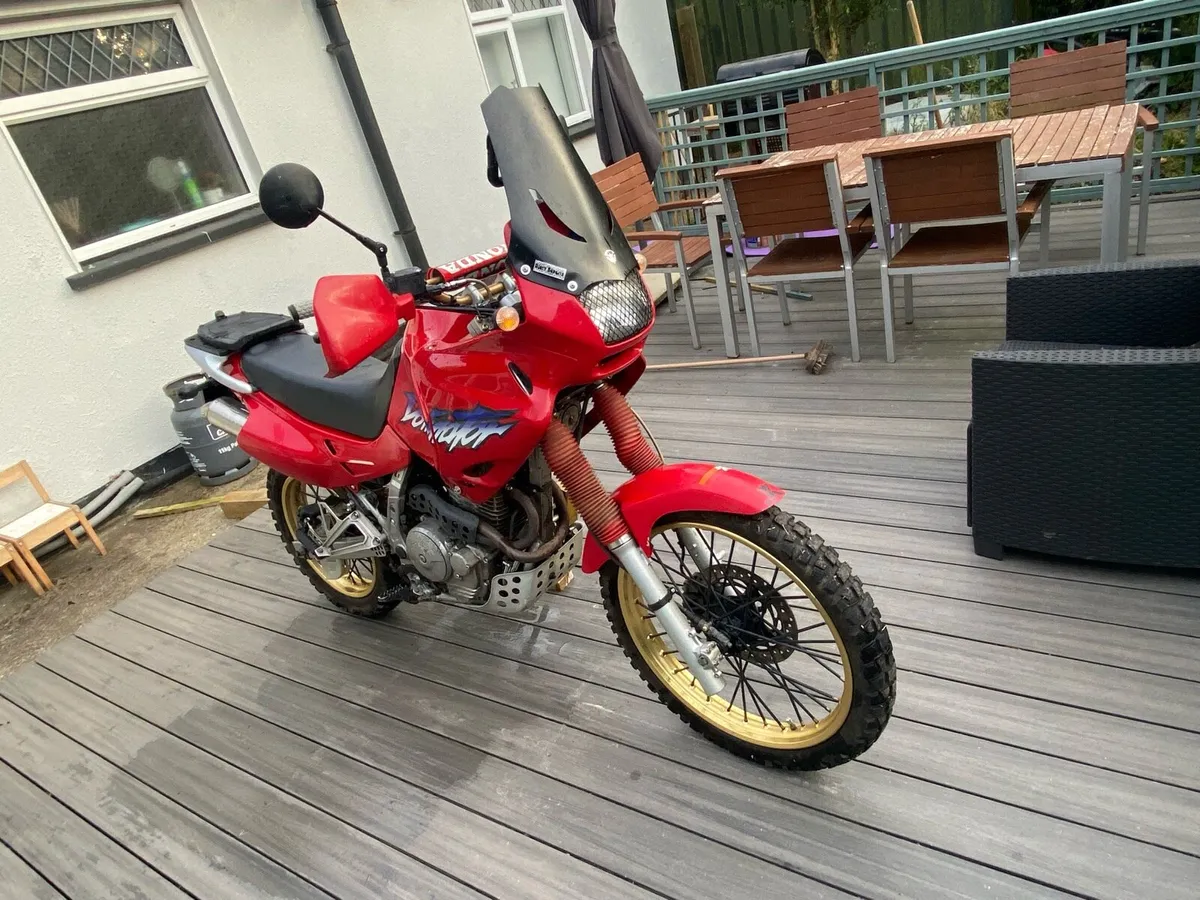 Honda NX650 Dominator - Image 3