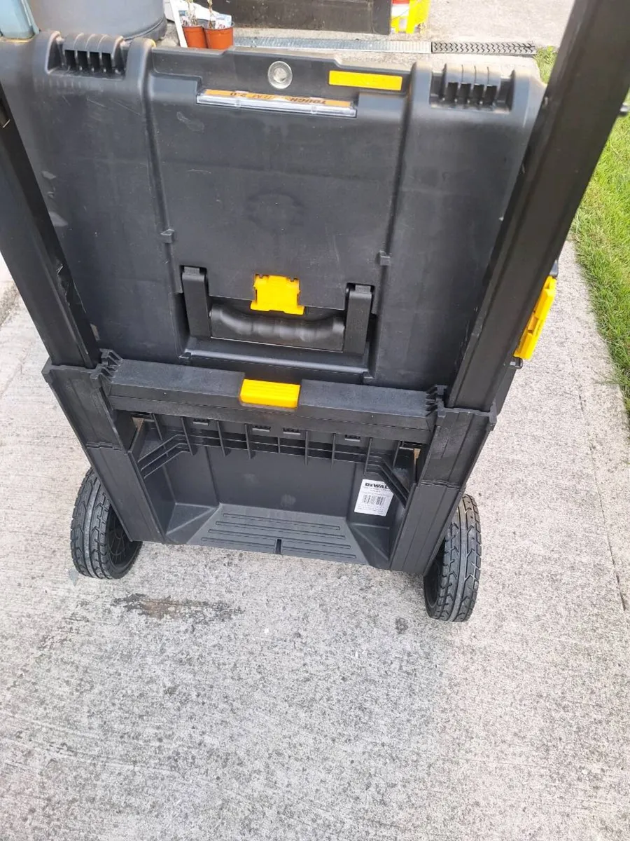 Dewalt  mobile storage - Image 4