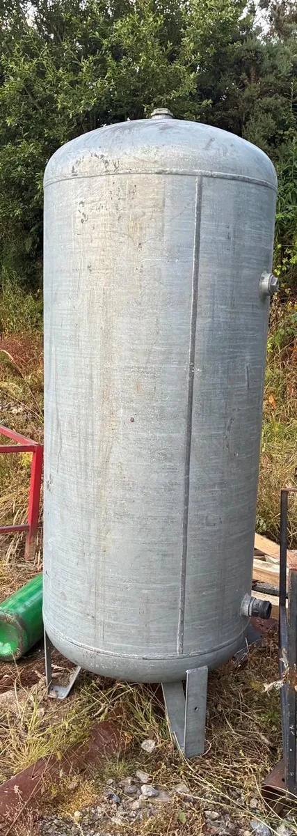 900L air receiver tank - Image 2