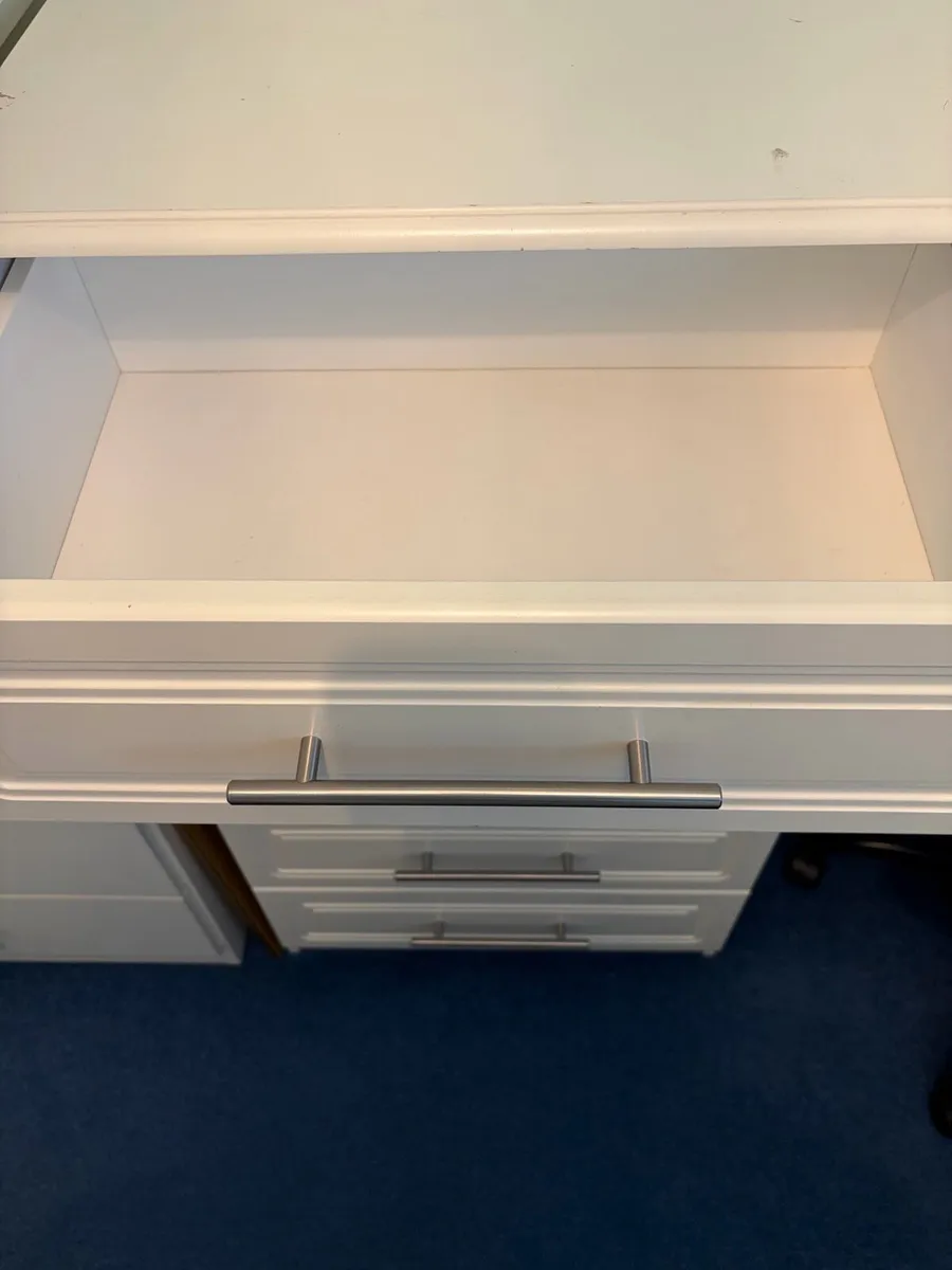 Chest of drawers - Image 3