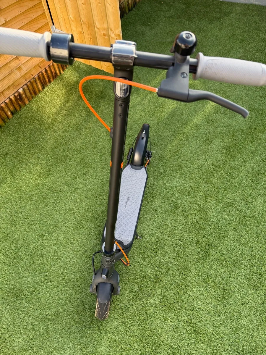 Segway Ninebot (up to 25km) - Image 1