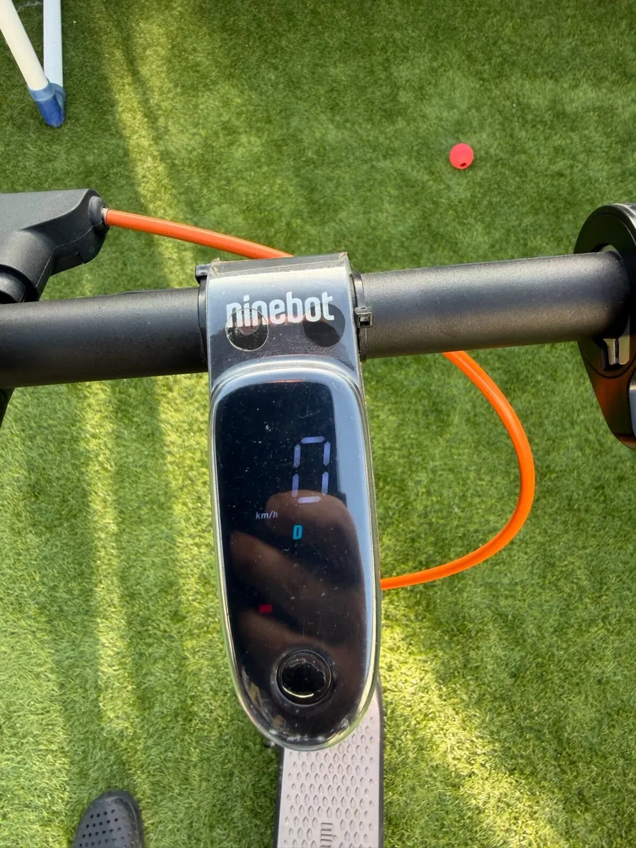 Segway Ninebot (up to 25km) - Image 4