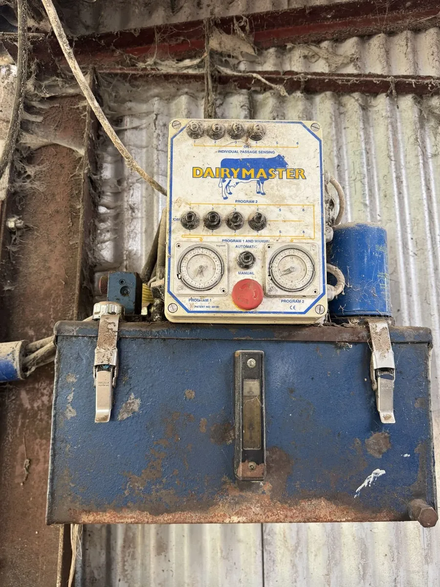Dairymaster Scraper - Image 2