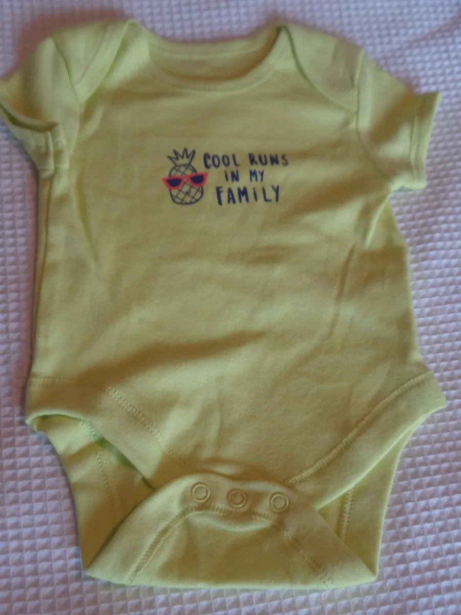 Baby Body Suits x 4 for Sale - Image 4
