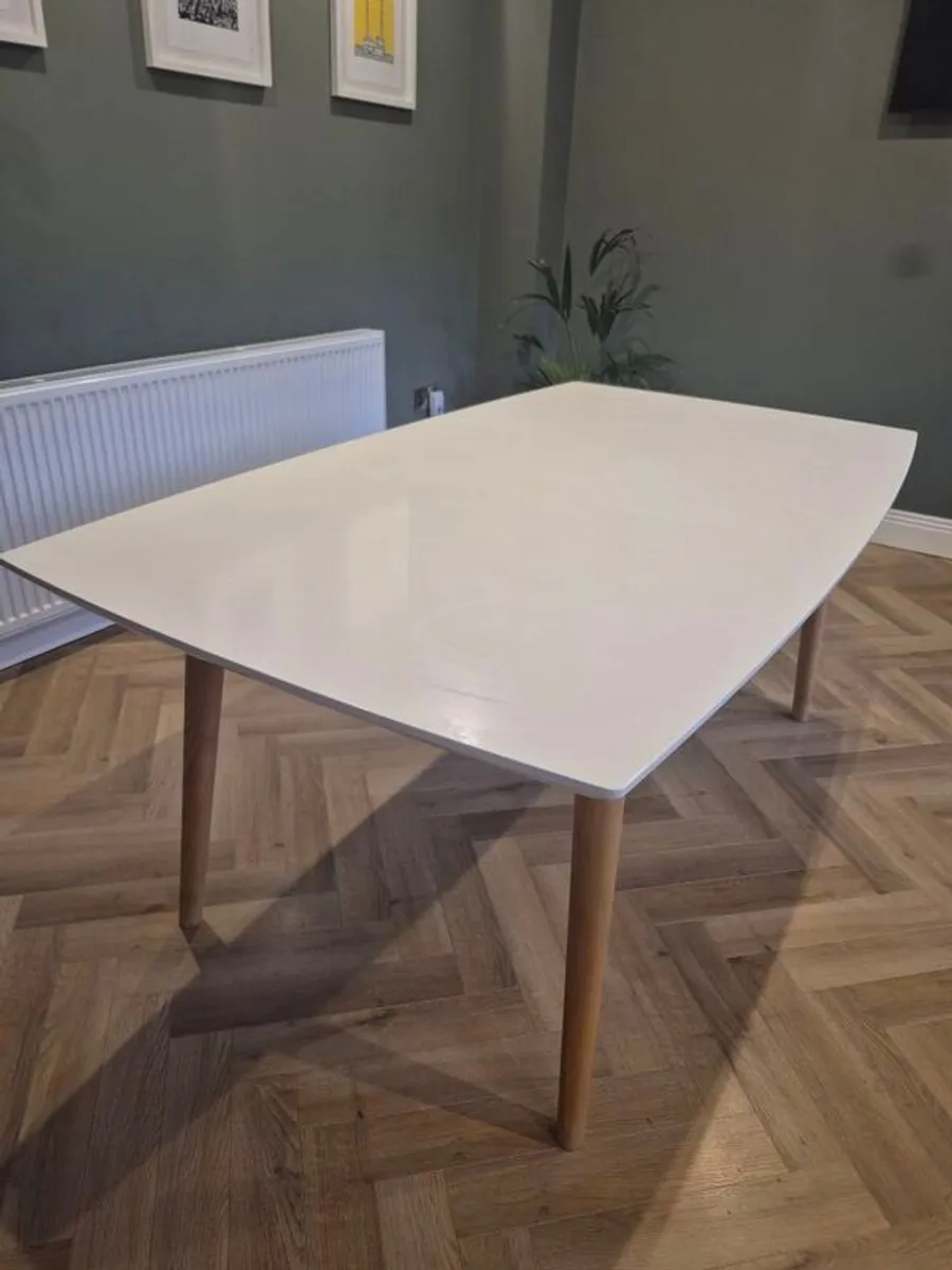 Kitchen table - Image 3