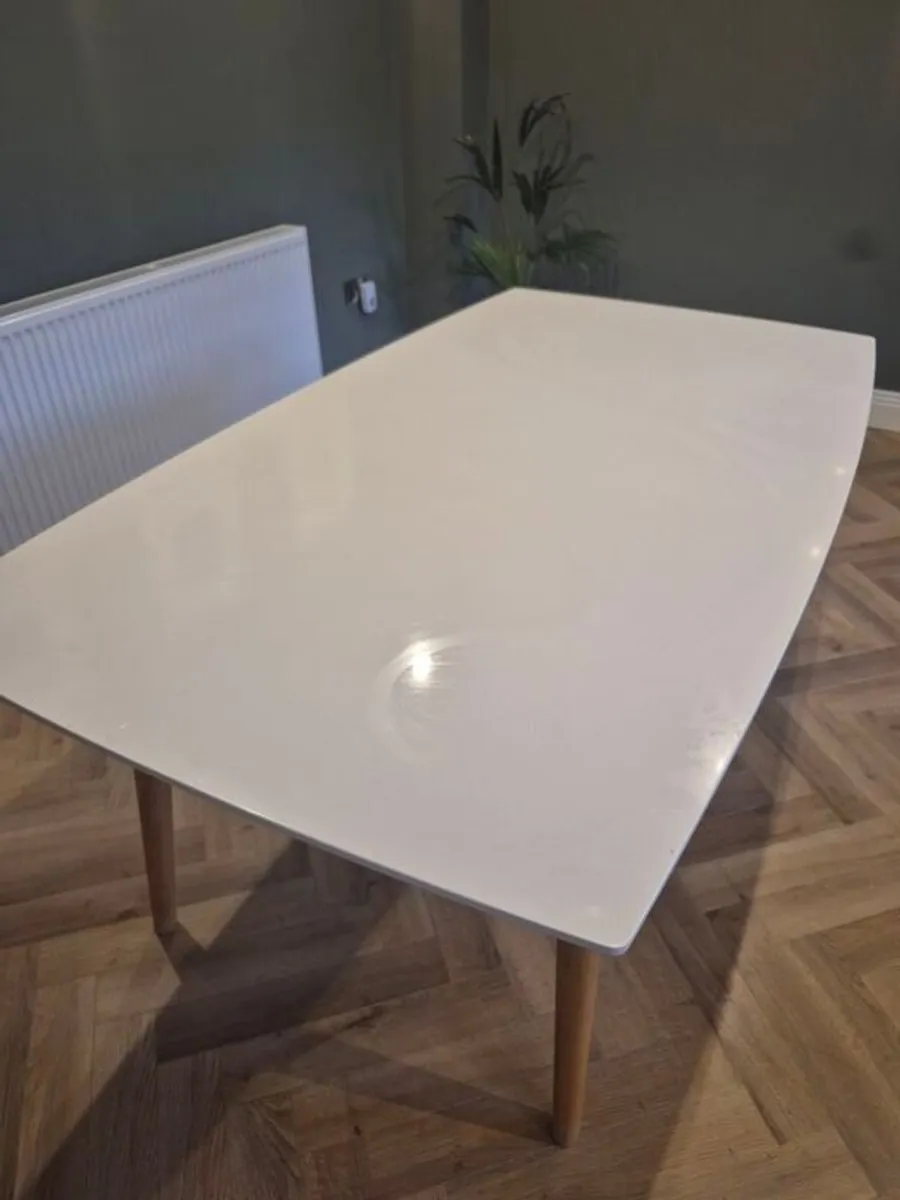 Kitchen table - Image 4