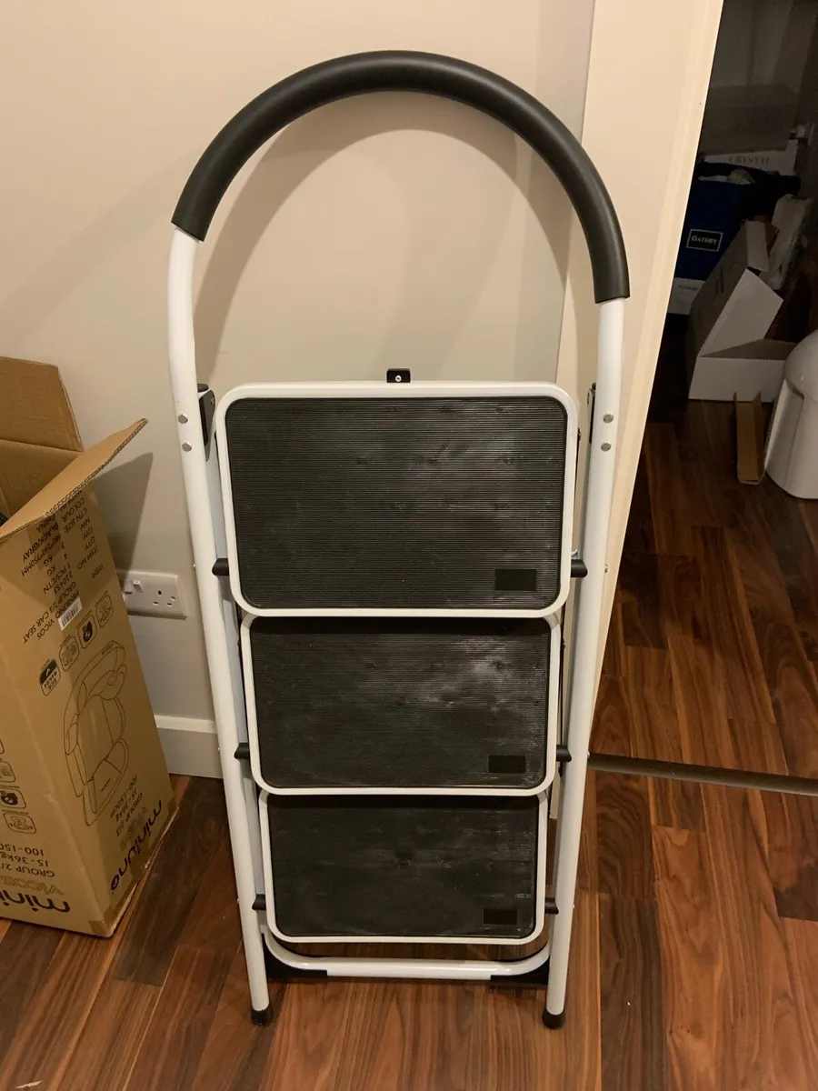 3 step ladder foldable - Image 2
