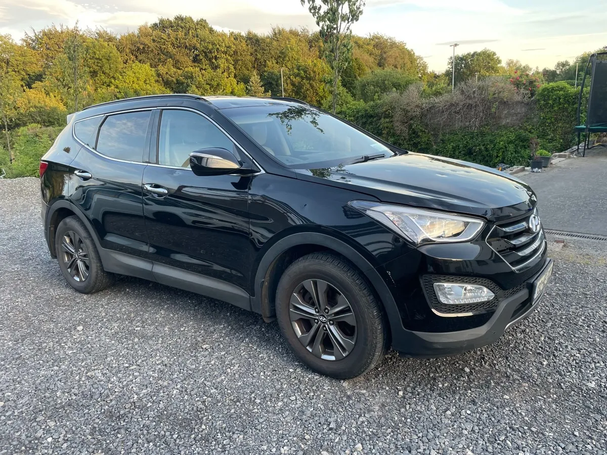 2013 Hyundai Santa Fe Seven Seater - Image 1