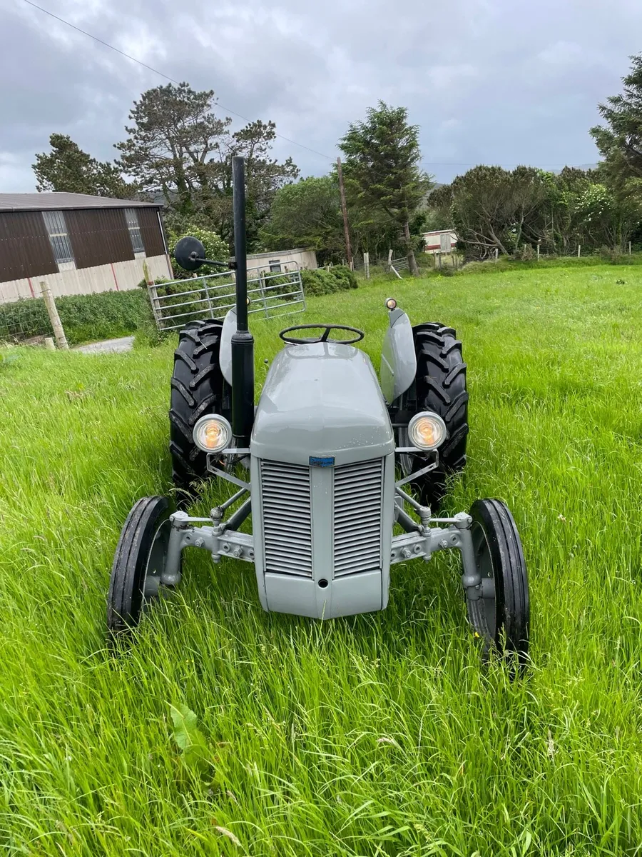 Tractor - Image 3