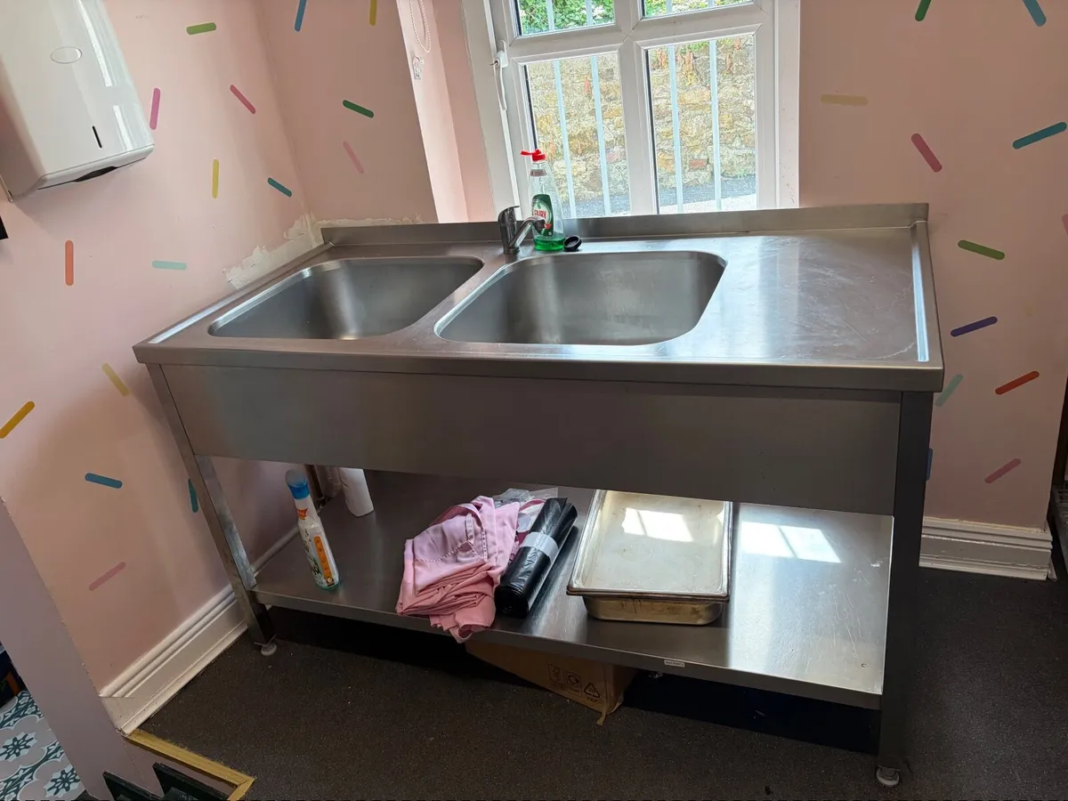 Stainless steel sink - Image 2