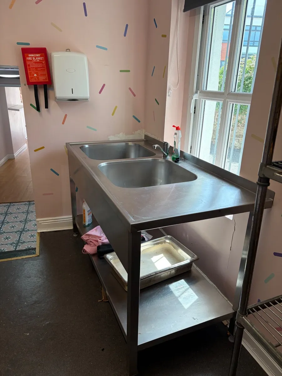 Stainless steel sink - Image 4