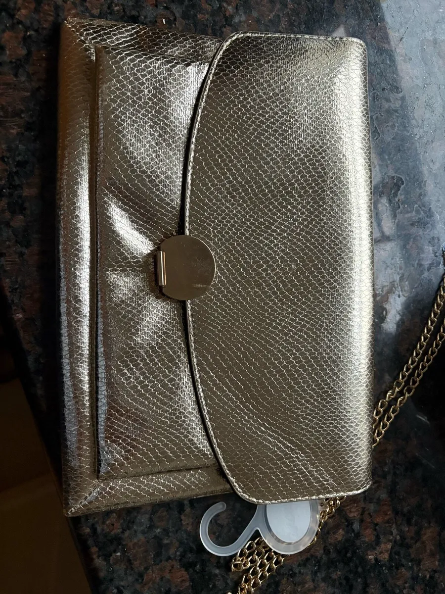 Evening bag, gold