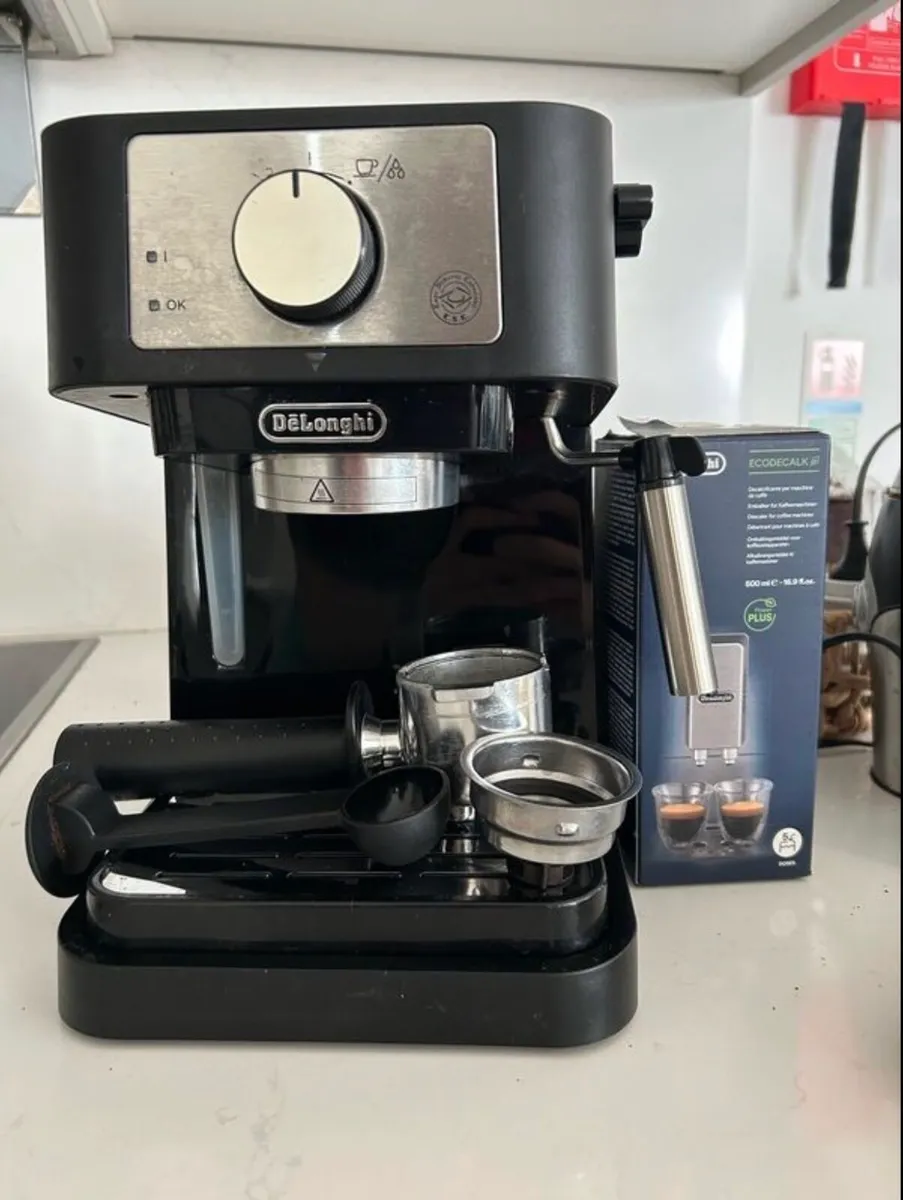 DeLonghi Stilosa EC260 Espresso Machine