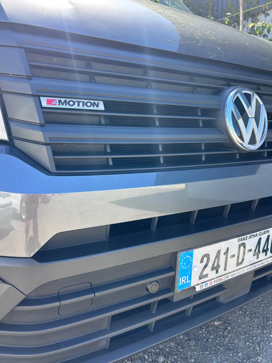 24 Volkswagen Crafter - 4 motion / Automatic - Image 2