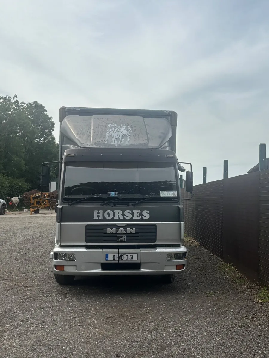 Man Horse Lorry 7.5 tonne - Image 1