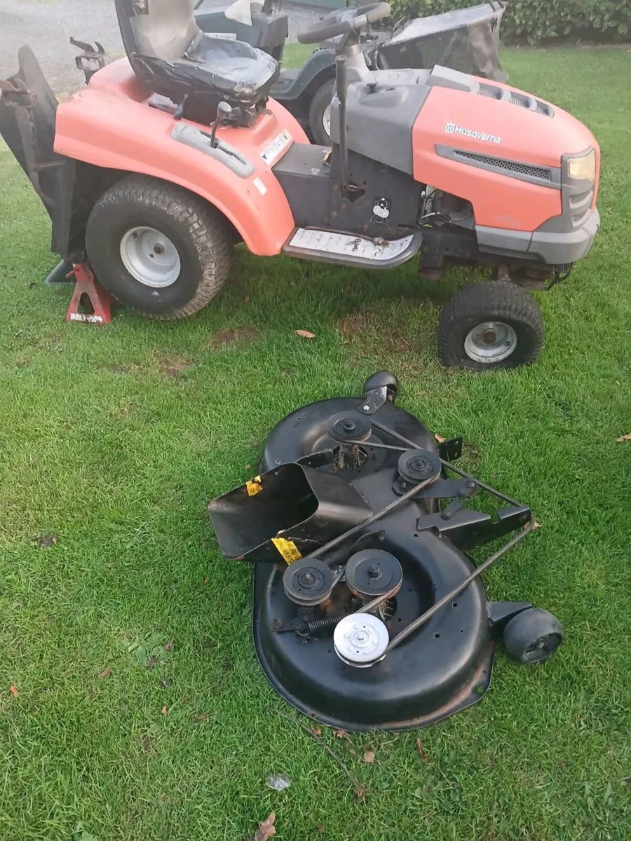 Husqvarnas breaking 4 parts - Image 1