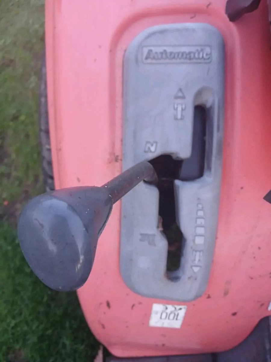 Husqvarnas breaking 4 parts - Image 4