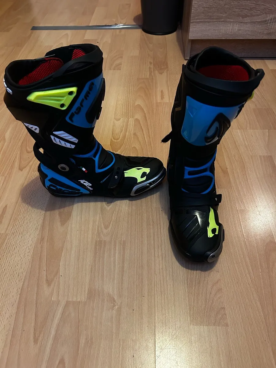 Forma ice pro race boots - Image 3