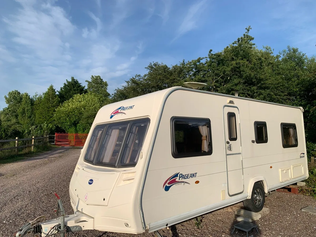 Bailey Pageant Caravan - Image 1