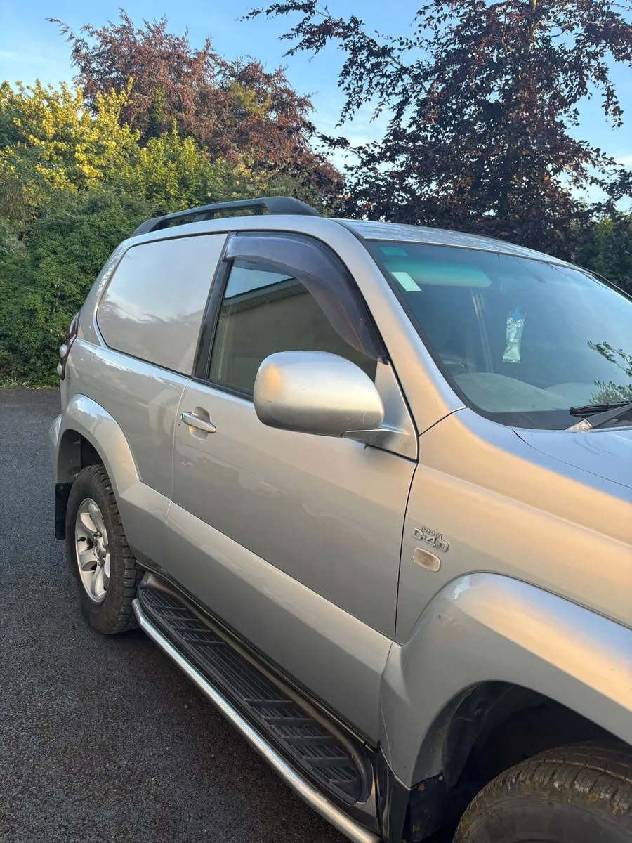 Toyota Land Cruiser - Image 2