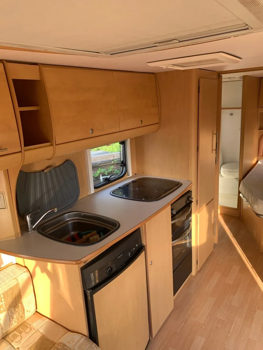 Bailey Pageant Caravan - Image 4