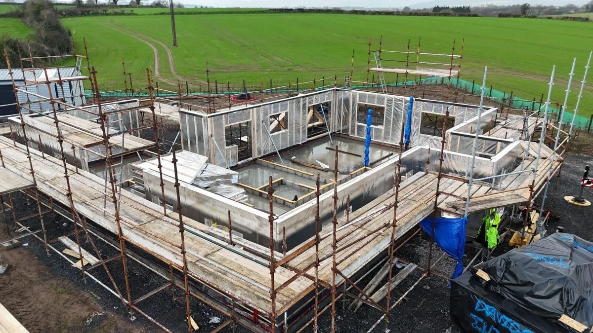Scaffolding for sale - Image 3