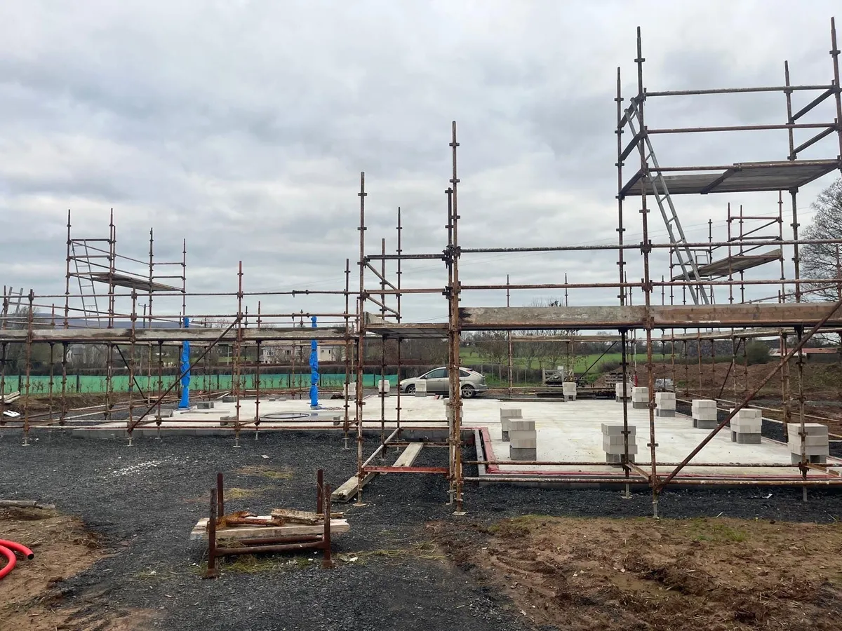 Scaffolding for sale - Image 4