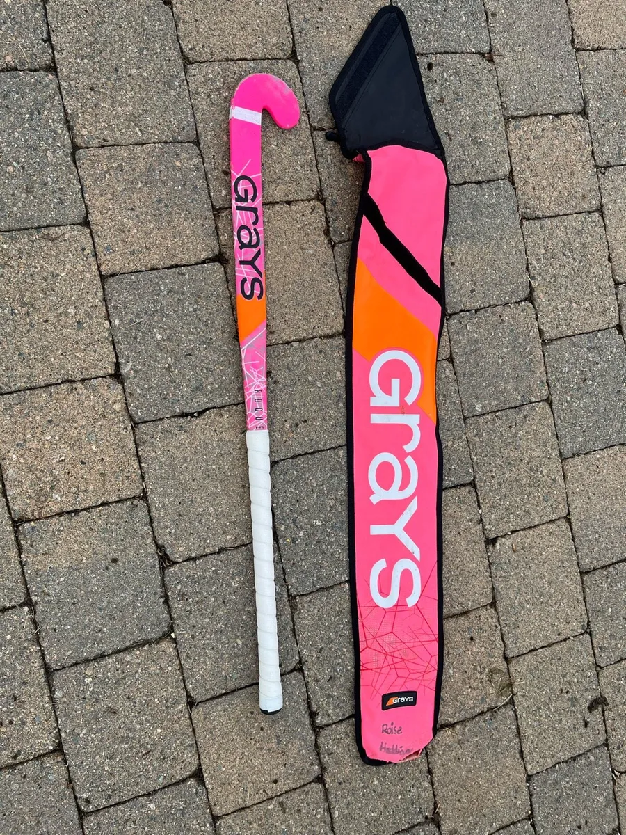 Hockey racket.