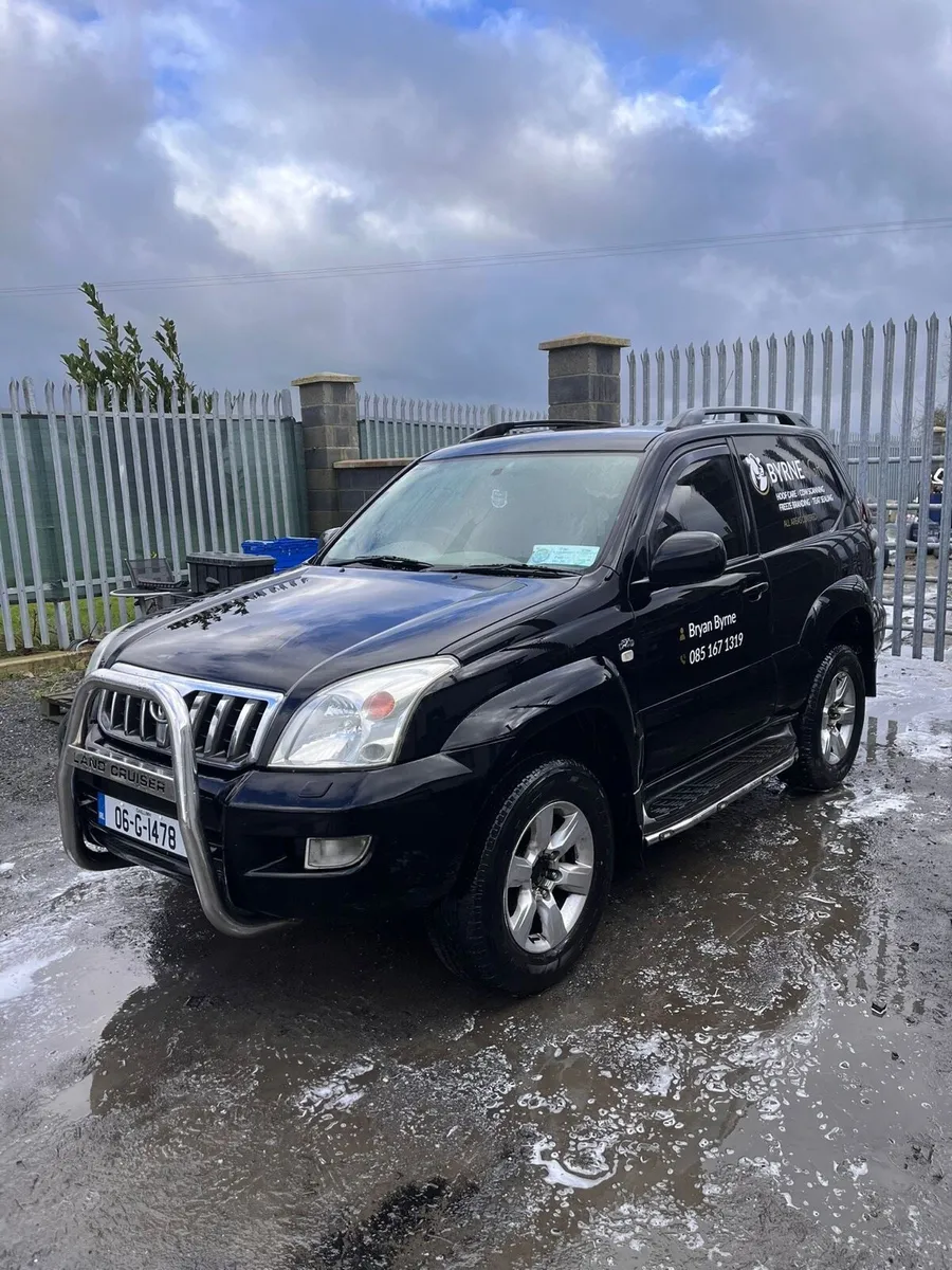 Toyota Land Cruiser - Image 2