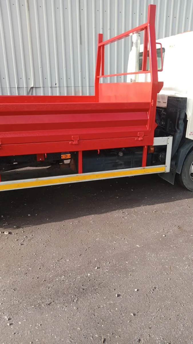 Professional sandblasting and spray painting servi - Image 4