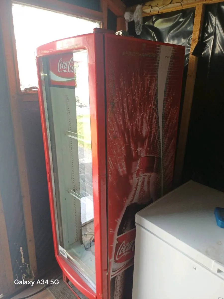 Coke Cola Fridge - Image 1