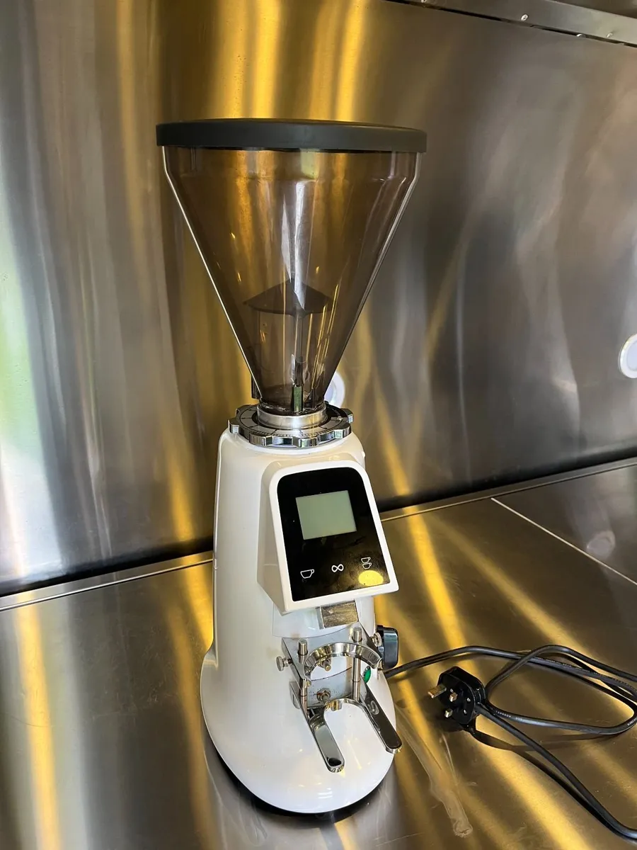 Coffee Machine - Image 3