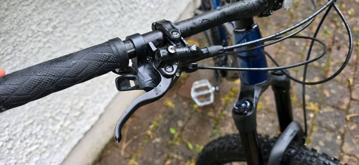 2024 Trek Roscoe 8 – Medium – Excellent Condition - Image 3