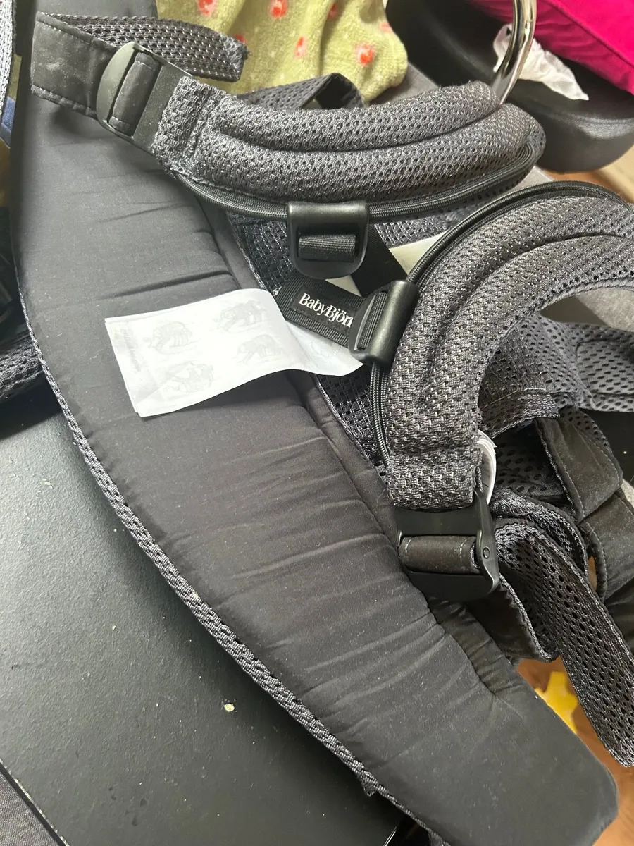 BabyBjorn baby carrier - Image 2