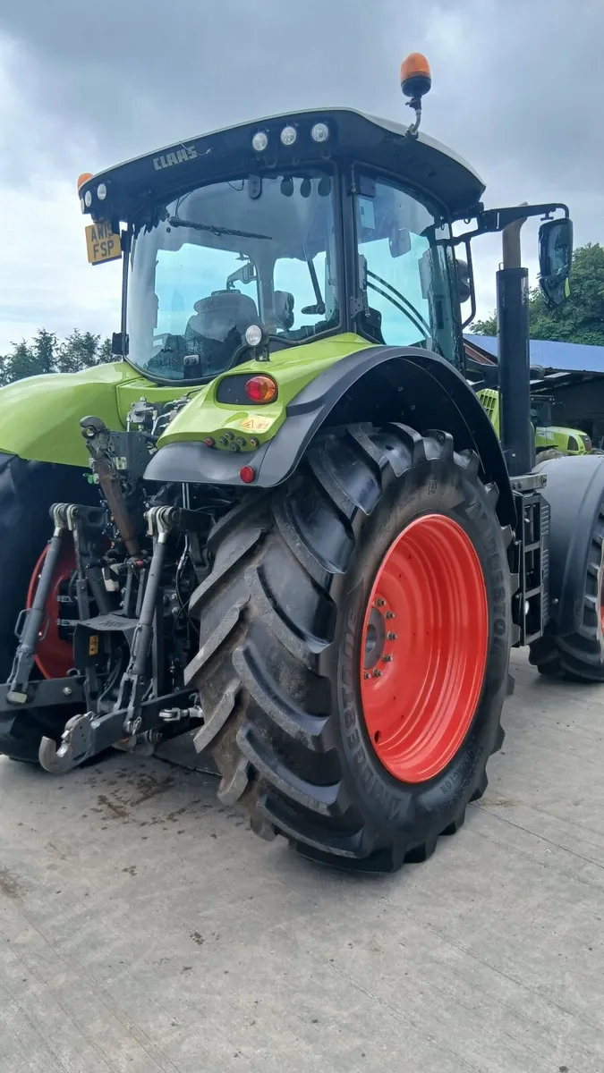 Claas Axion 830 cmatic - Image 2
