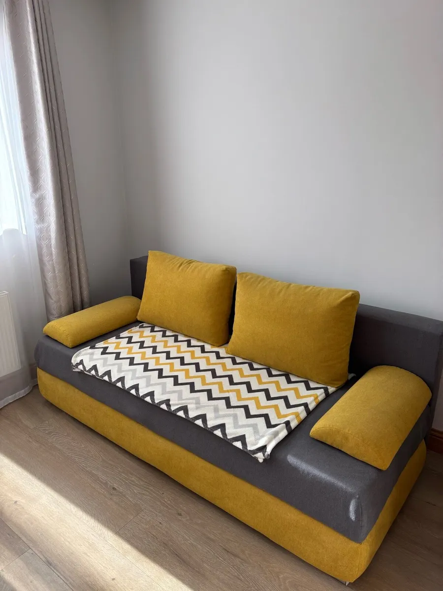 sofa bed - Image 1