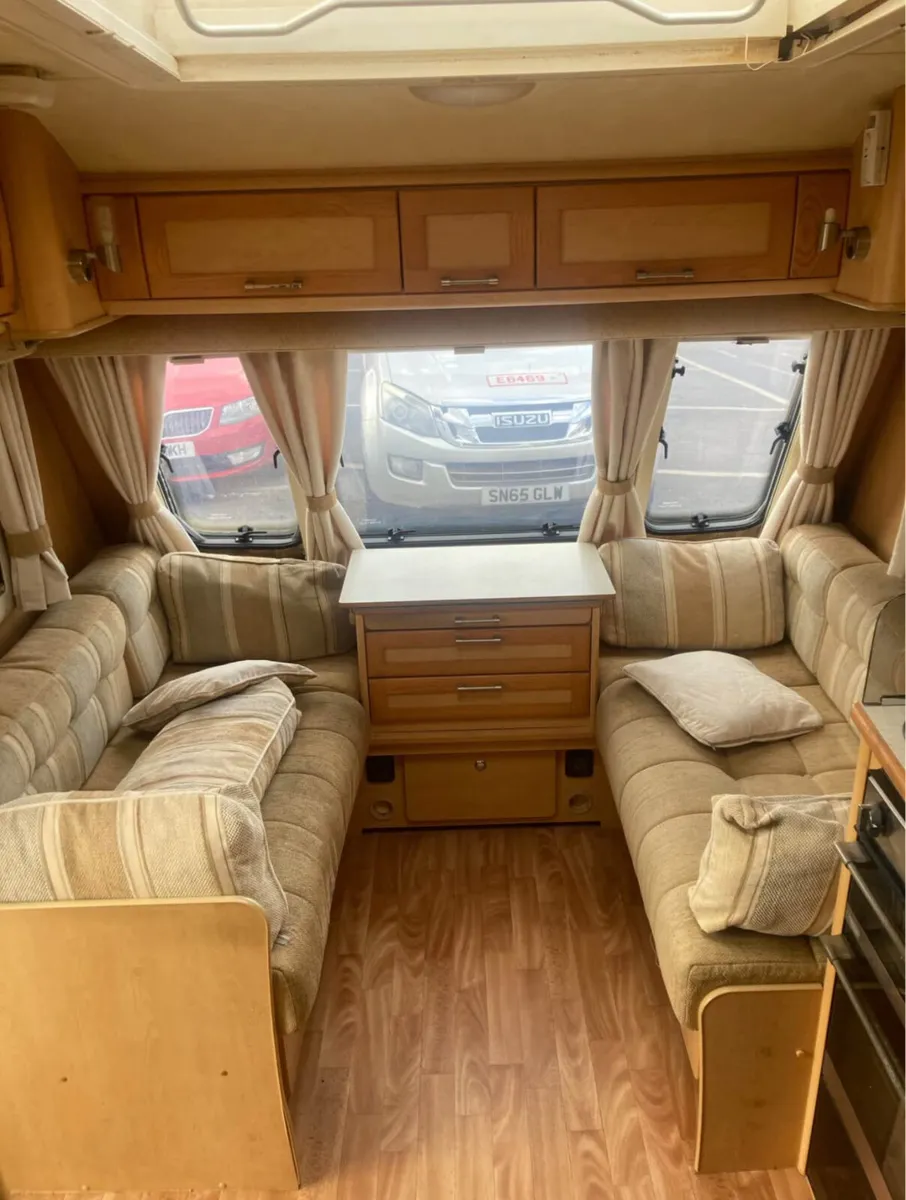 Elddis Oydessy 484 Fixed bed year 2009 - Image 4