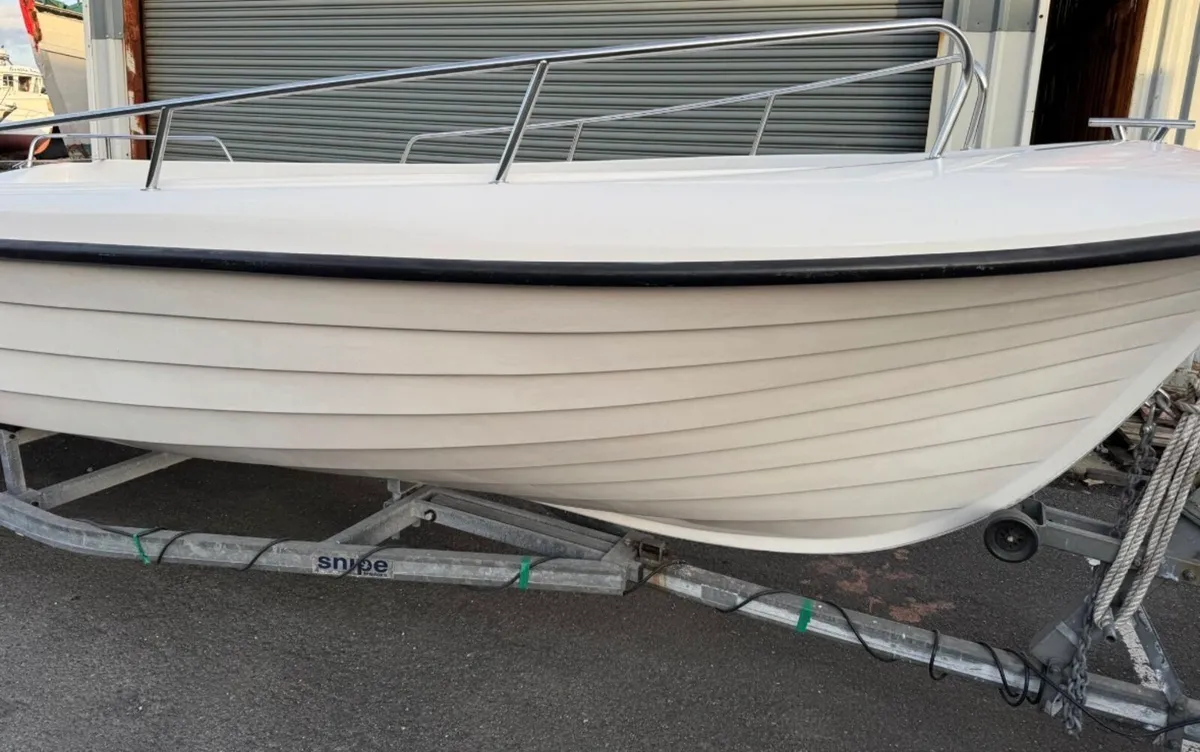 Fiberglass Launch with 30hp - Image 2