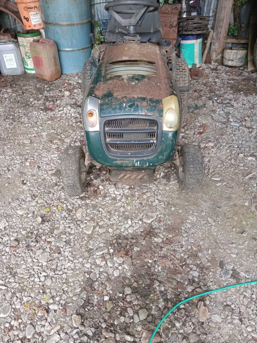 Hayter garden tractor - Image 2