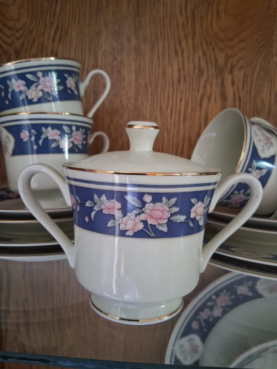 China Set  Edinburgh Ivory Elegance by Ranmaru - Image 2
