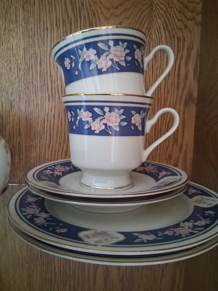 China Set  Edinburgh Ivory Elegance by Ranmaru - Image 1