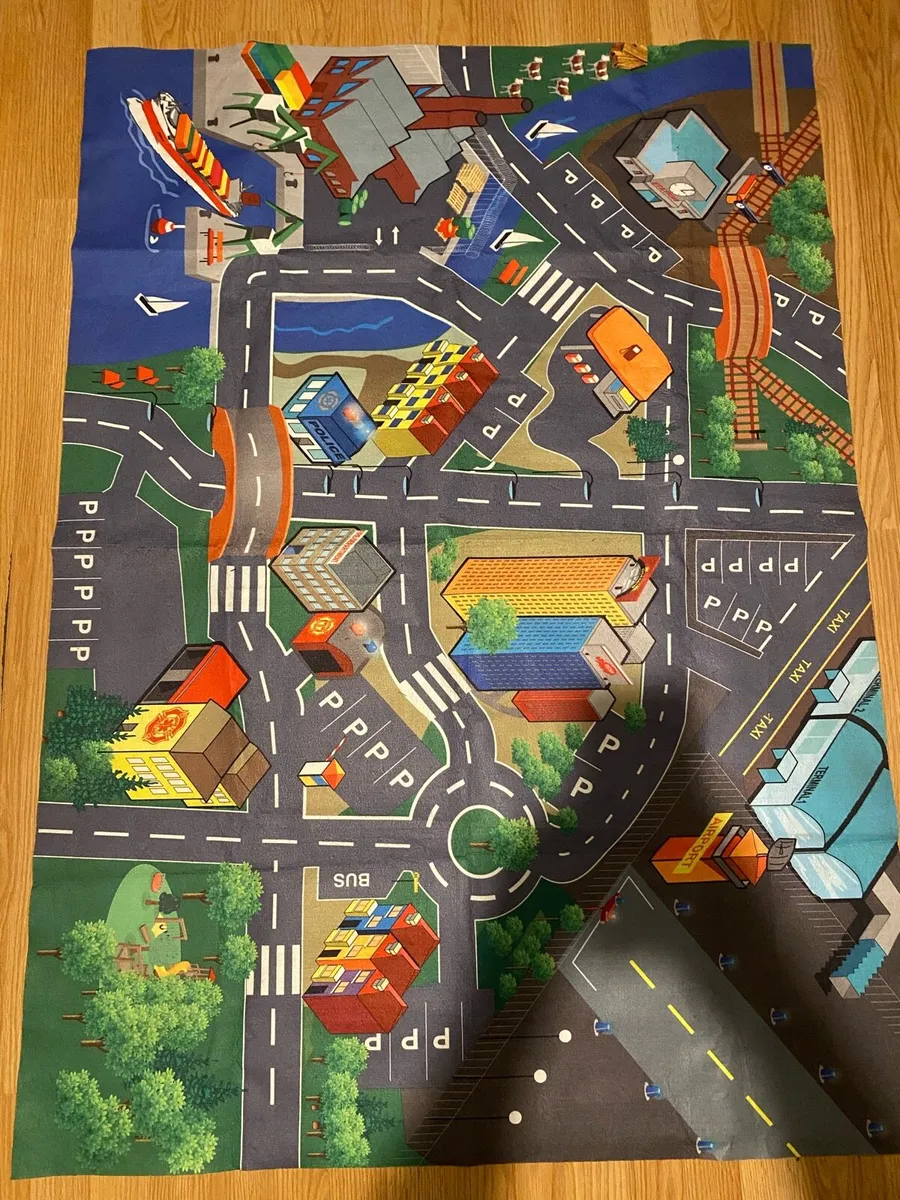 Used 100+ Hot-wheels with truck and play-mat - Image 2