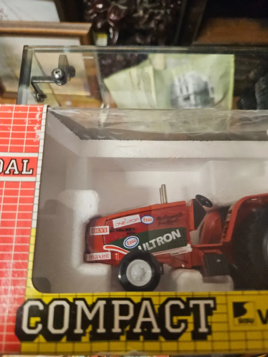 Corgi Joal Valmet Tractor - Image 4