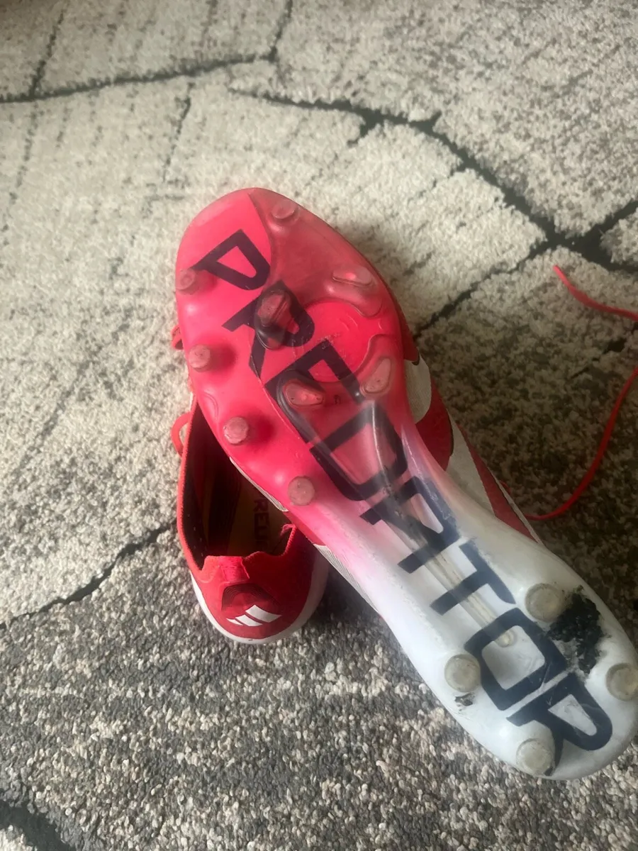 Adidas Predator uk9 AG elite - Image 1