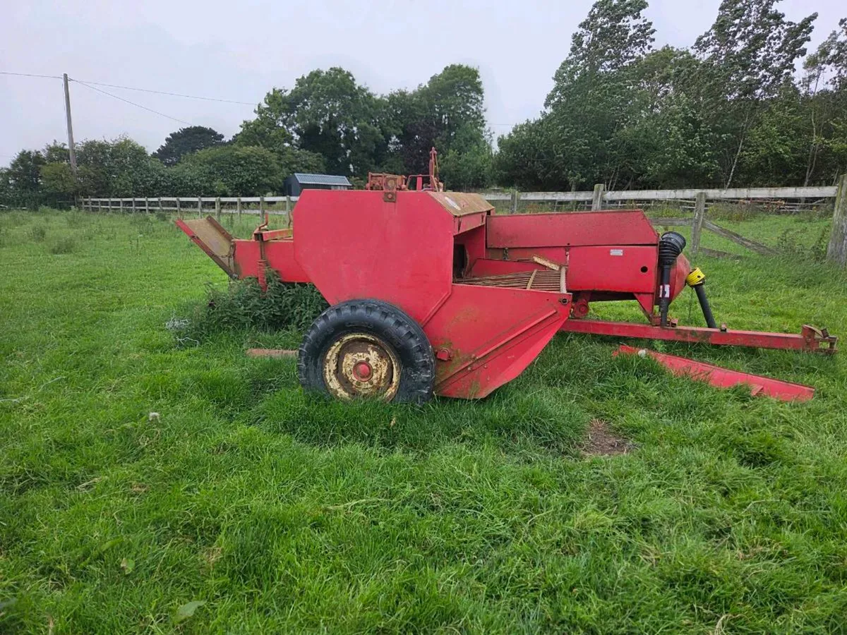 Square baler - Image 2