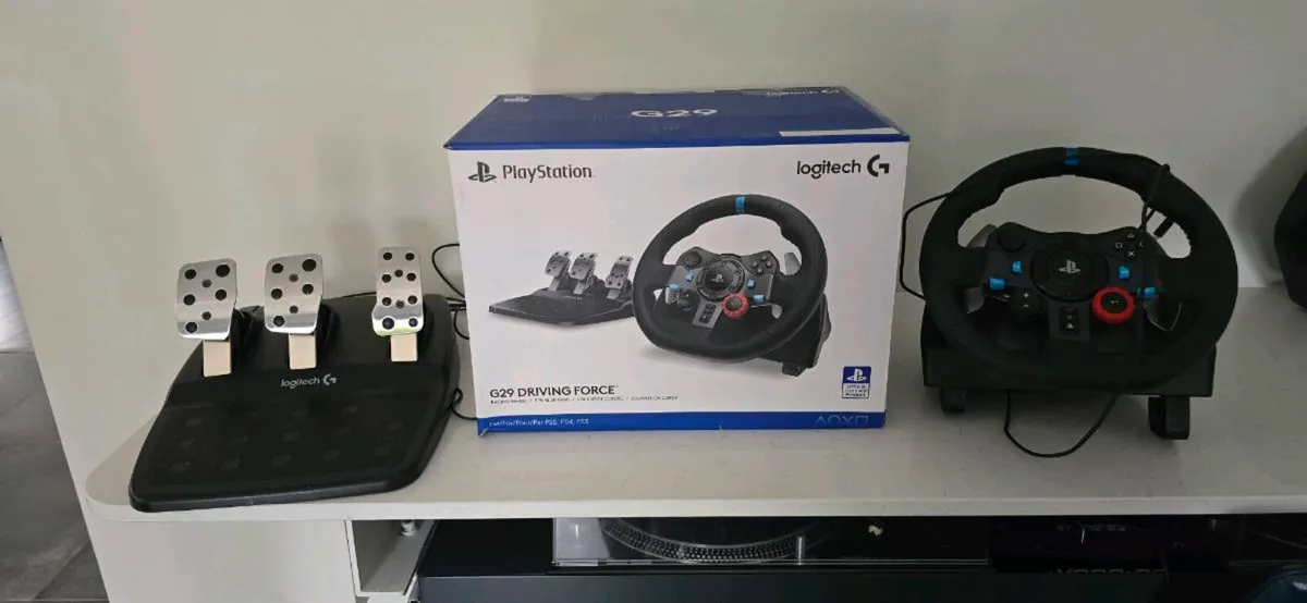 Meta Quest 3s VR - Image 4