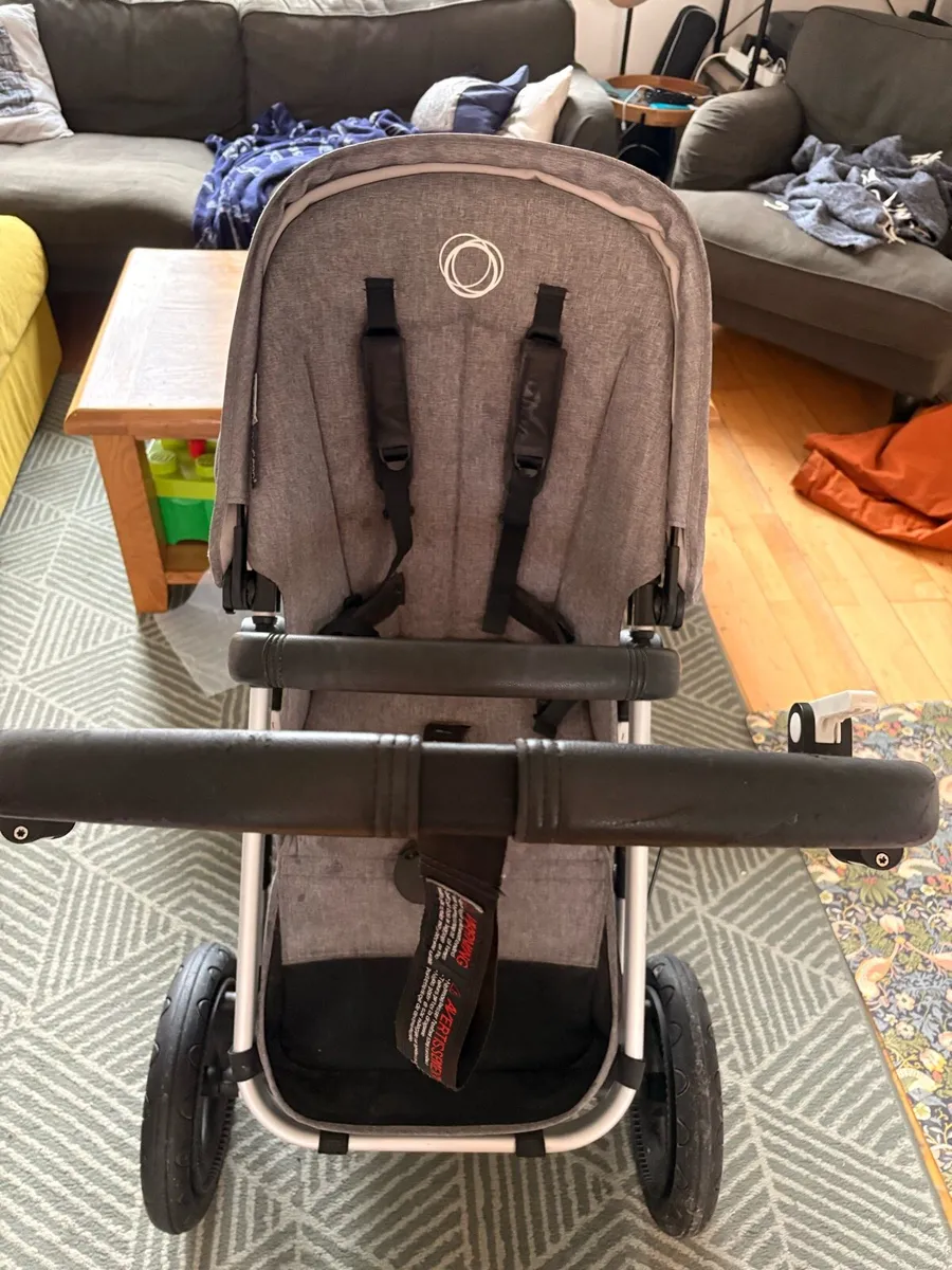 Bugaboo Cameleon and BeSafe Car Seat with Isofix - Image 4