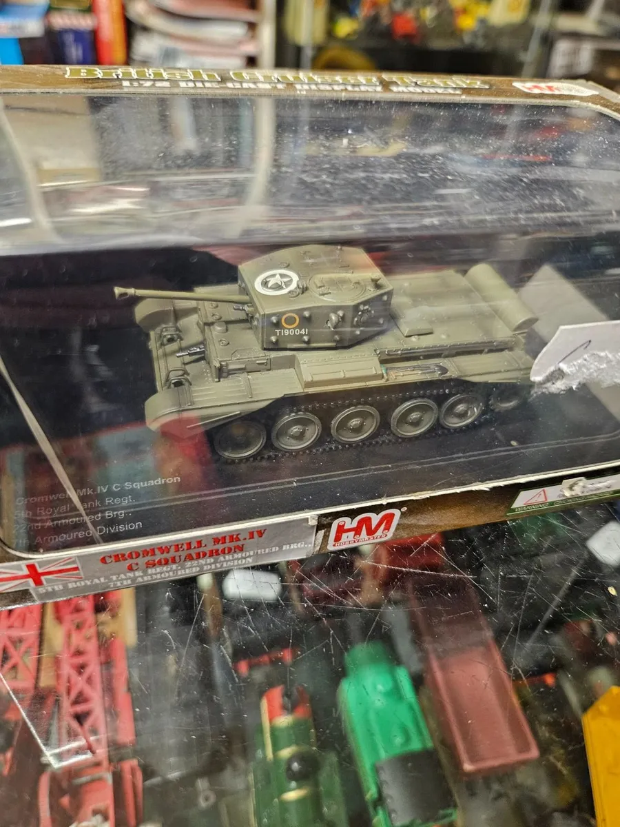Corgi Hobby Master British WW2 Cromwell Tank - Image 2