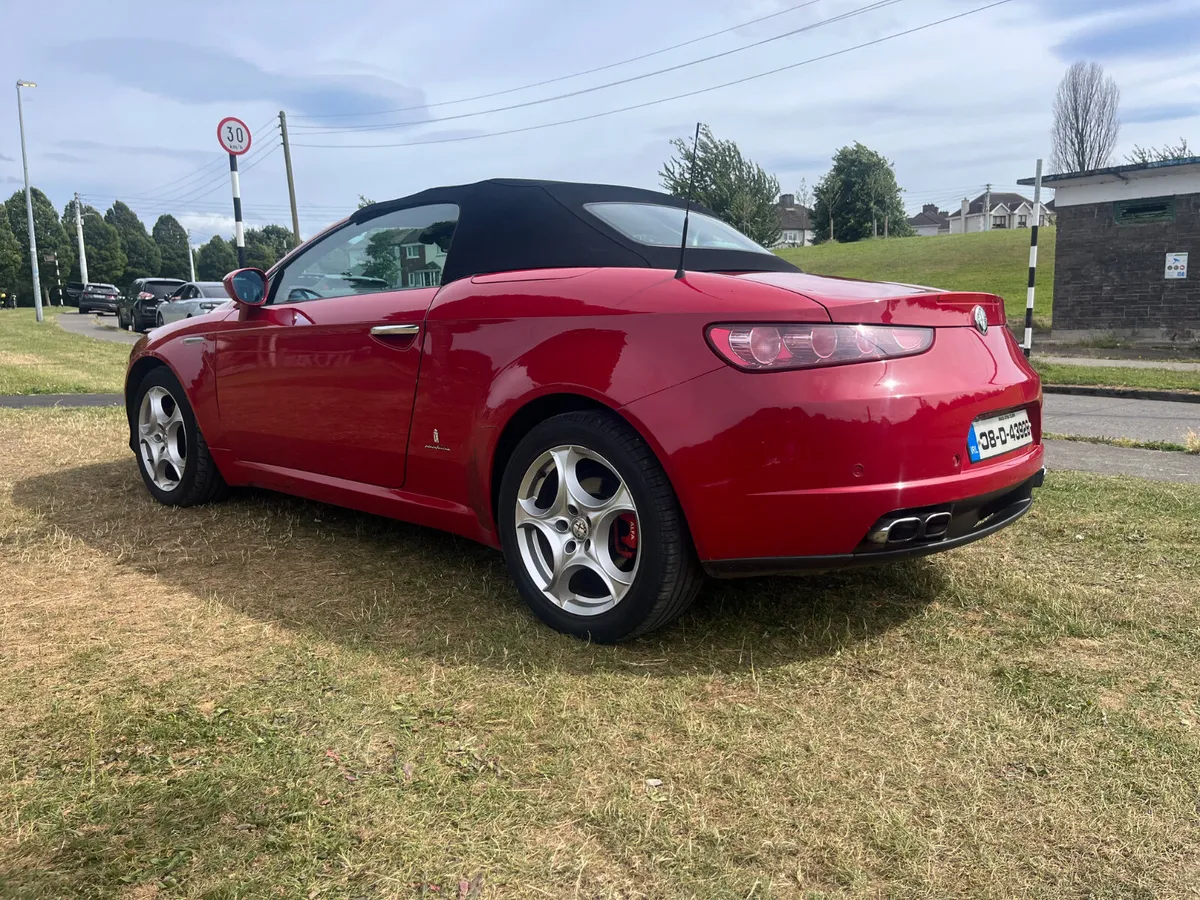 NO RESERVE ONLINE AUCTION 2008 ALFA SPIDER 2.2 JTS - Image 3
